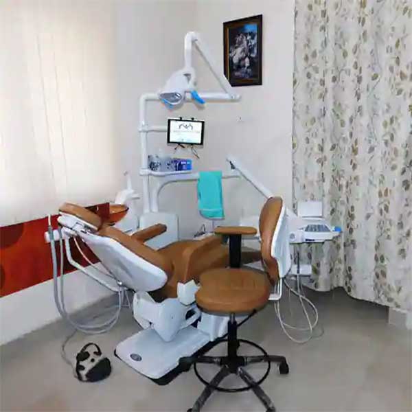 Dr Umashankar Tiwari